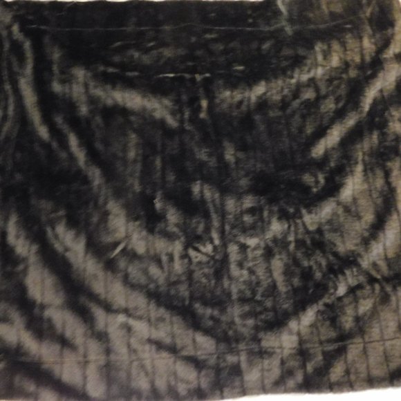 Faux Fur Lap Blanket - Picture 1 of 5